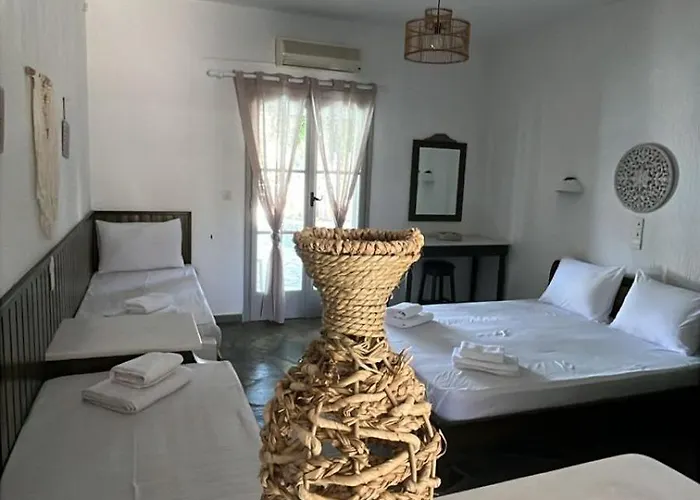 Casa מלון דירות 3*