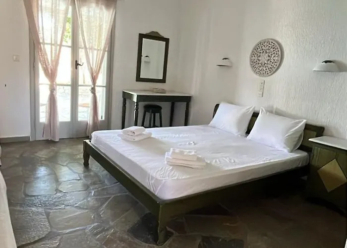 מלון דירות Casa 3*